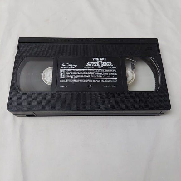 Disney Presents The Cat from Outer Space VHS Vintage Movie Tape - Picture 6 of 6